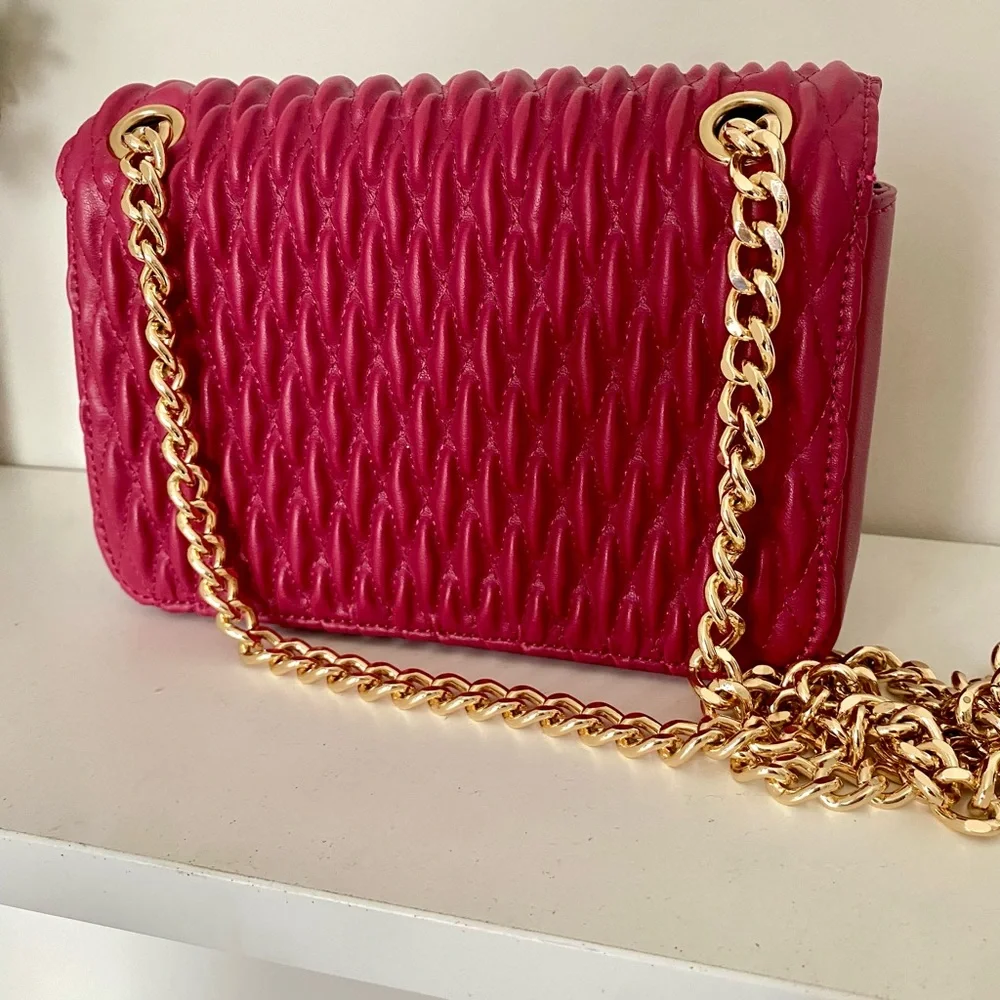 Anne Klein Fuchsia Quilted Shoulder Bag with Gold Chain - Picture 5 of 5